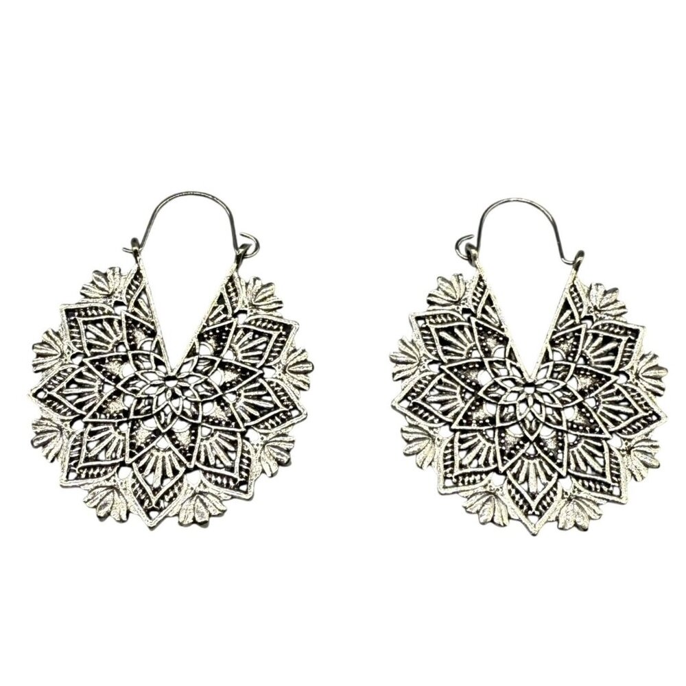 VTG Filigree Lotus Flower Hoop Earrings Silver Tone Tribal Ethnic BohoChic